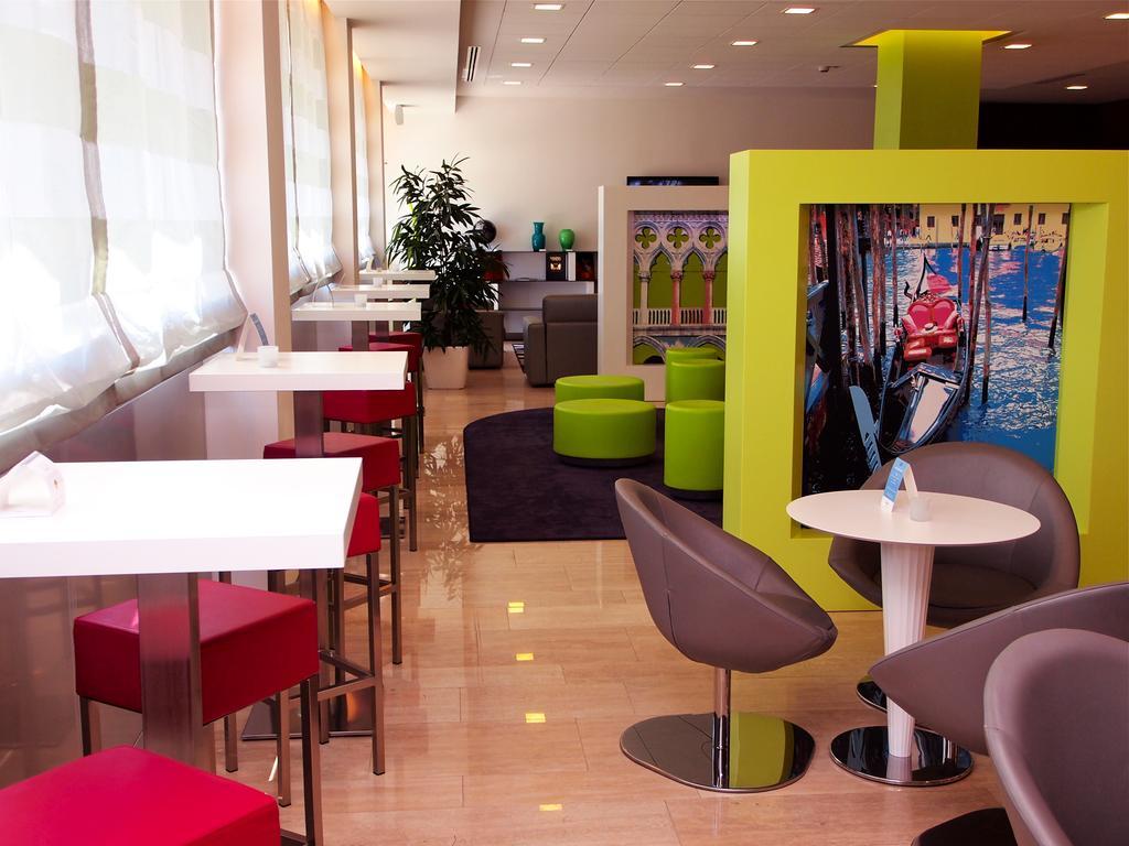 Hotel Mercure Venezia-Marghera Esterno foto