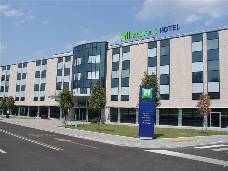 Hotel Mercure Venezia-Marghera Esterno foto